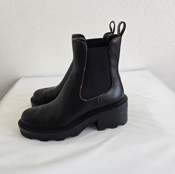 Louis Vuitton Shoes - Louis Vuitton Beaubourg Uniform Chunky Heels Ankle Black Learher Boots size 38